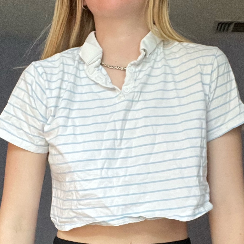 Garage cropped polo